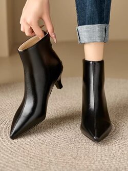 พรีออเดอร์ รองเท้าบูทส้นสูงแฟชั่น รองเท้าบูทส้นสูงไซส์ใหญ่ รองเท้าบูทส้นสูงไซส์เล็ก 32-48