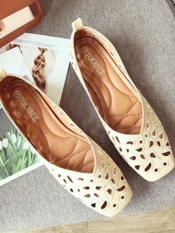 พรีออเดอร์ รองเท้าแฟชั่น 35-41 รหัส GB-2487