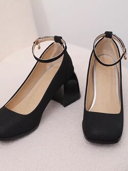 พรีออเดอร์ รองเท้าแฟชั่น 33-50 รหัส Y-5472