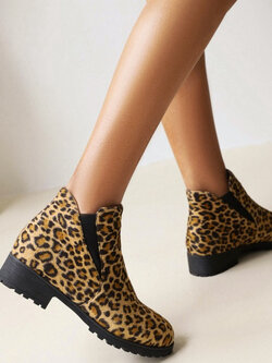 พรีออเดอร์ รองเท้าบูทแฟชั่น 33-46 รหัส Y-1944