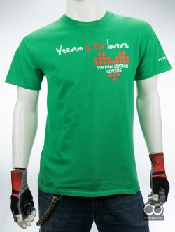 เสื้อยืดมือสอง GILDAN : VEEAM IS FOR LOVERS ผ้า 100 คอตตอน