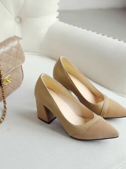 พรีออเดอร์ รองเท้าแฟชั่น 32-54 รหัส Y-4942