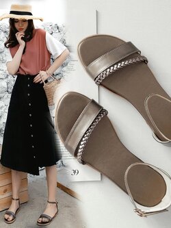 พรีออเดอร์ รองเท้าส้นเตี้ย 33-46 รหัส Y-25431