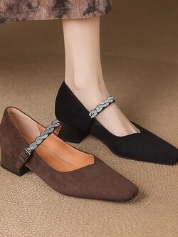 พรีออเดอร์ รองเท้าแฟชั่นผู้หญิง รองเท้าแฟชั่นส้นสูงไซส์ใหญ่ รองเท้าส้นสูงแฟชั่นผู้หญิง รองเท้าแฟชั่นผู้หญิงไซส์เล็ก 32-48