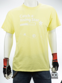 เสื้อยืดมือสอง GILDAN : CATCH A RISING STAR ผ้า 100 คอตตอน