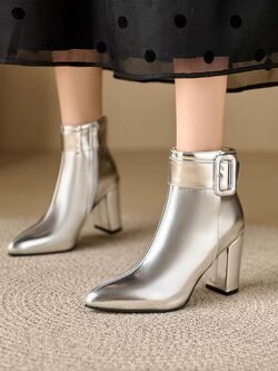 พรีออเดอร์ รองเท้าบูทส้นสูงแฟชั่น รองเท้าบูทส้นสูงไซส์ใหญ่ รองเท้าบูทส้นสูงไซส์เล็ก 32-46 รหัส Y-2018