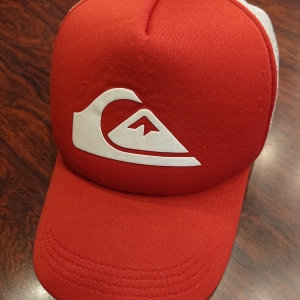 หมวกมือสอง